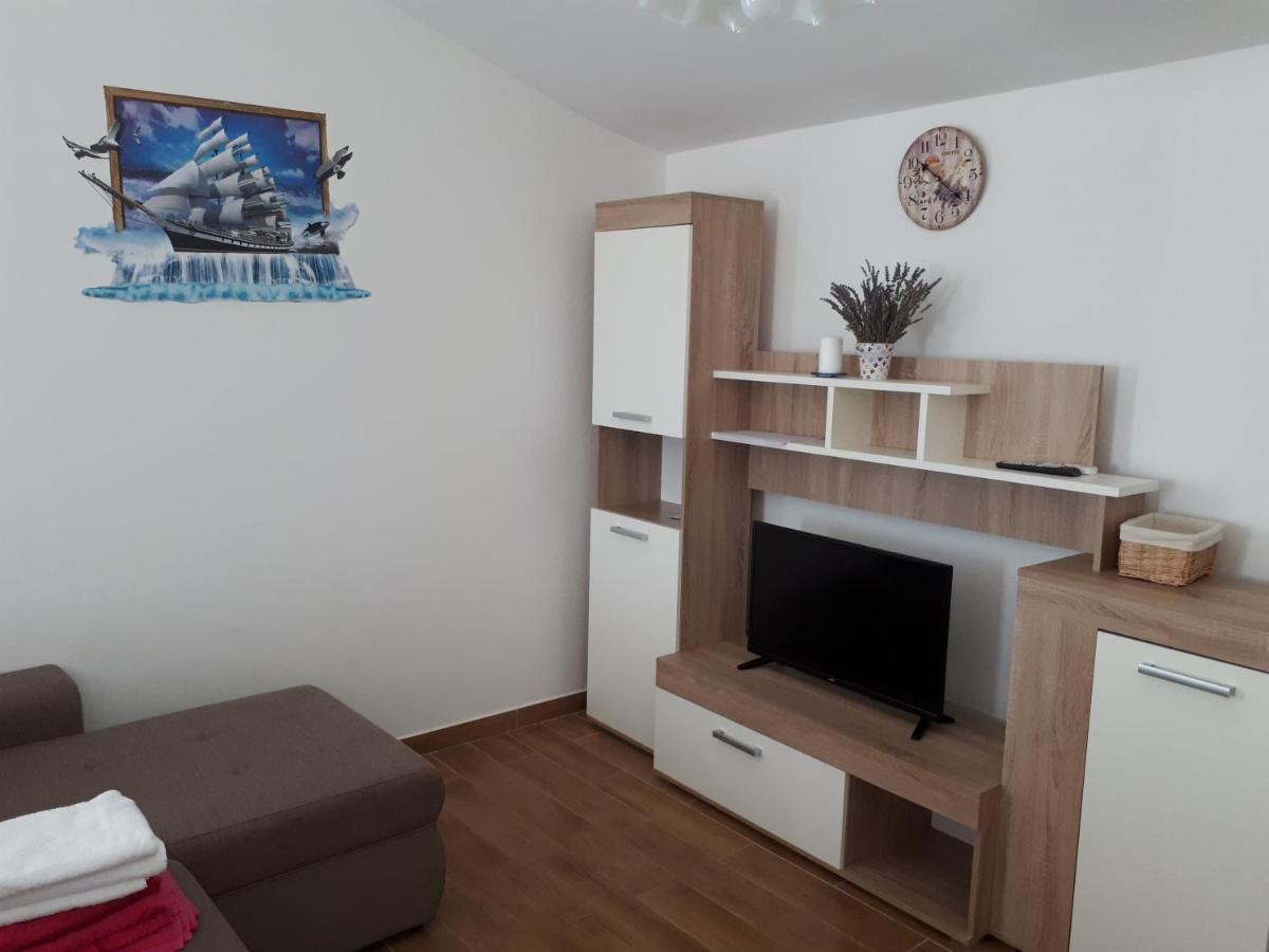 Apartmani Andrea كارلوباغ المظهر الخارجي الصورة