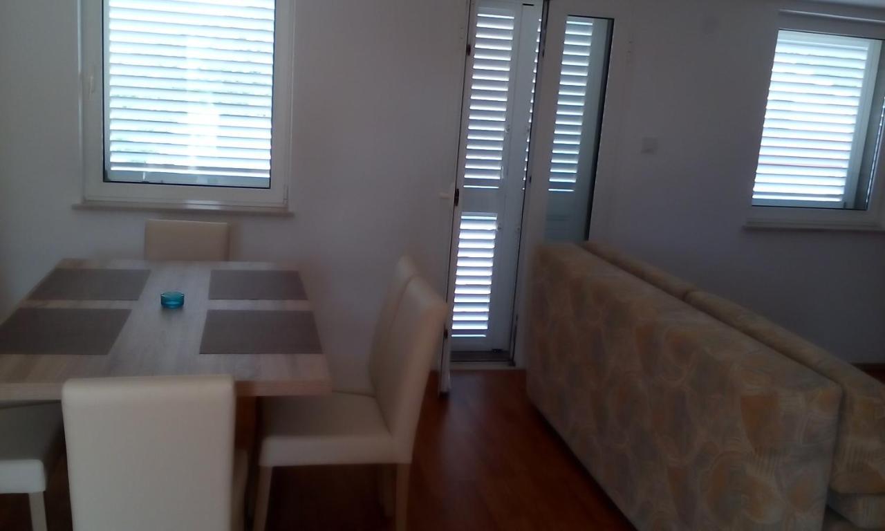 Apartmani Andrea كارلوباغ المظهر الخارجي الصورة