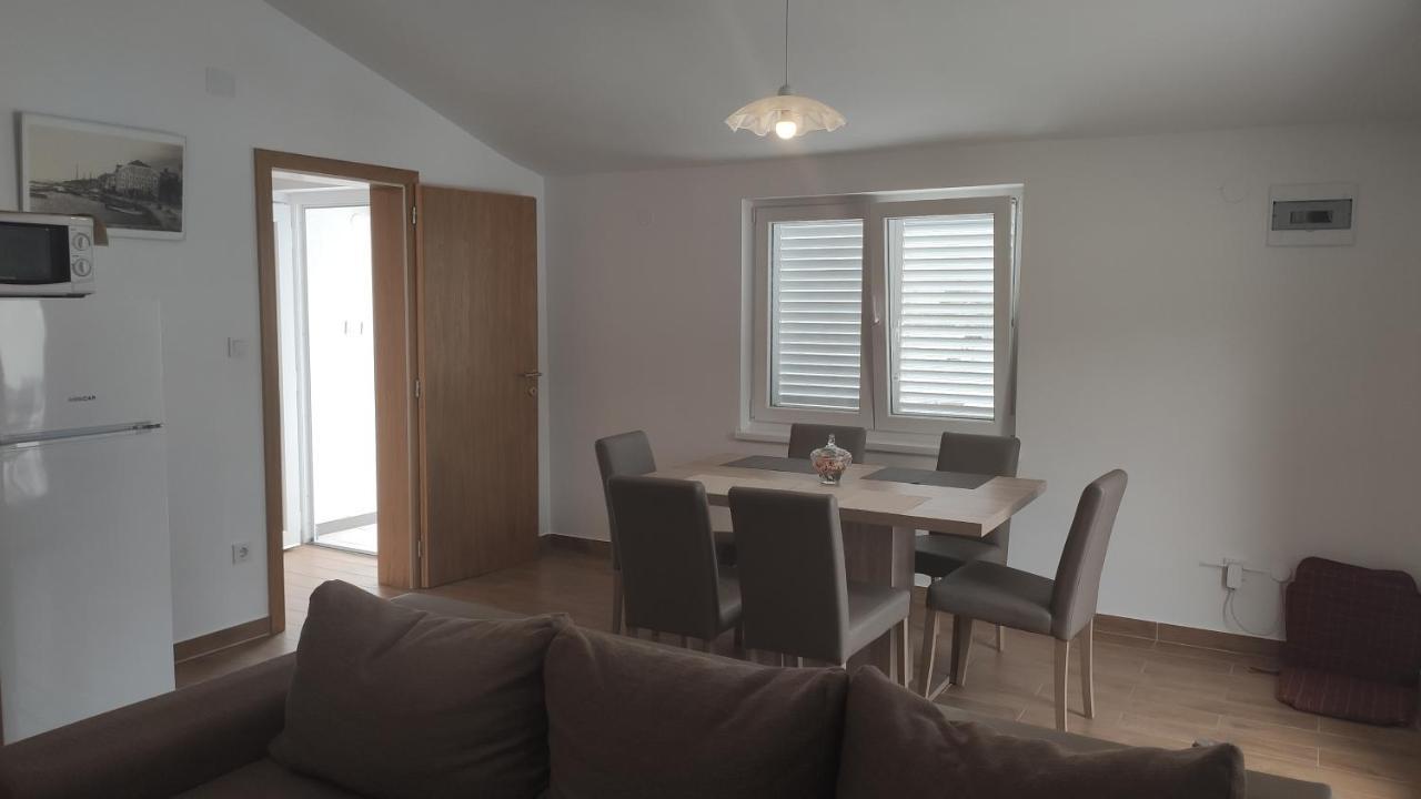 Apartmani Andrea كارلوباغ المظهر الخارجي الصورة