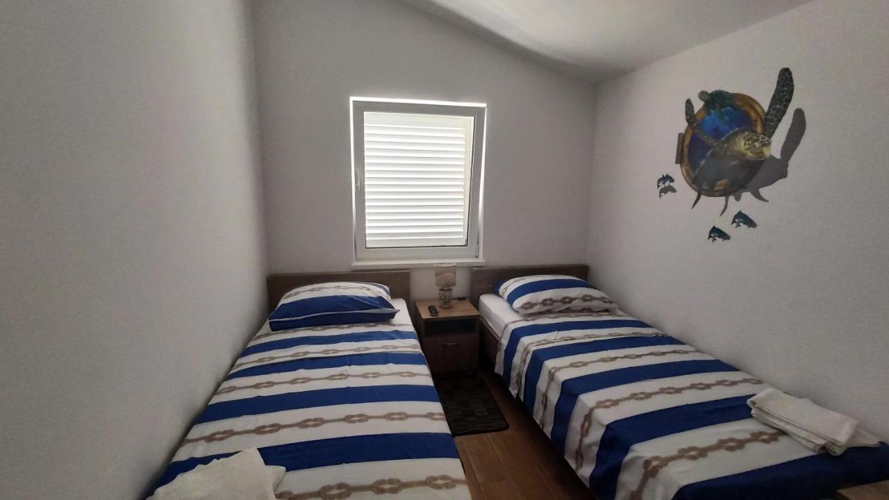 Apartmani Andrea كارلوباغ المظهر الخارجي الصورة